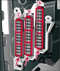Dash panel (driver's side): Fuse carrier with plastic frames