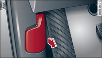 Detail of footwell on driver's side: Release lever