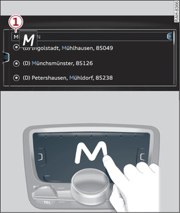 Bilde 173Gjelder for: biler med automatgirkasse og MMI touch Eksempel: Angi et navigasjonsmål med MMI touch